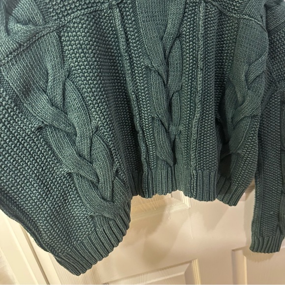 We the Free In A Daze Pullover - Picture 5 of 7